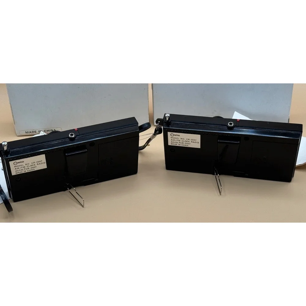 📻 Vintage Cosmo Traveler Quartz Clock Radio AM/FM Portable Lot of 2 NIB